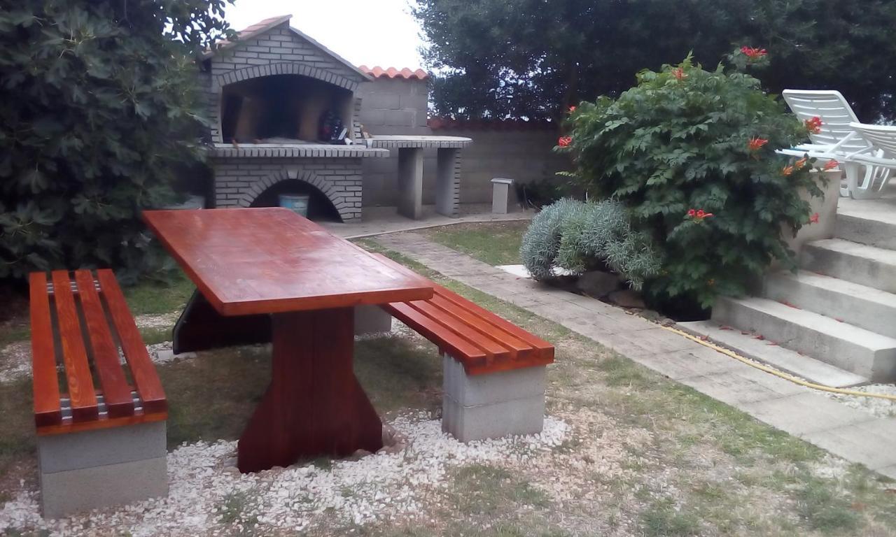 Apartmani Sruk Sukošan Kültér fotó